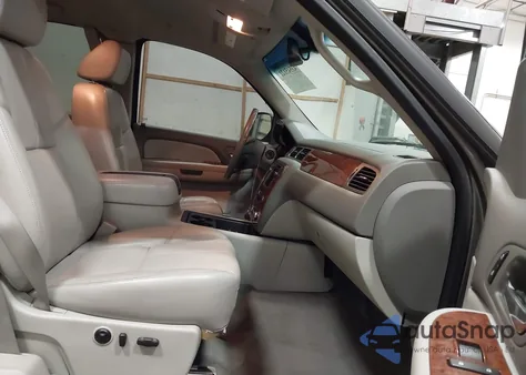 2007 Chevrolet Silverado 1500 Ltz from USA, damaged, VIN 1GCEK190X7Z522570